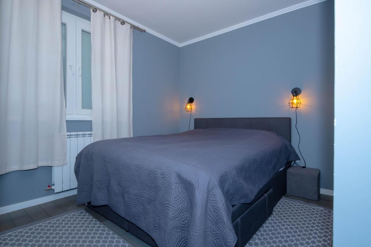 Athena Apartman Lukavica Екстериор снимка
